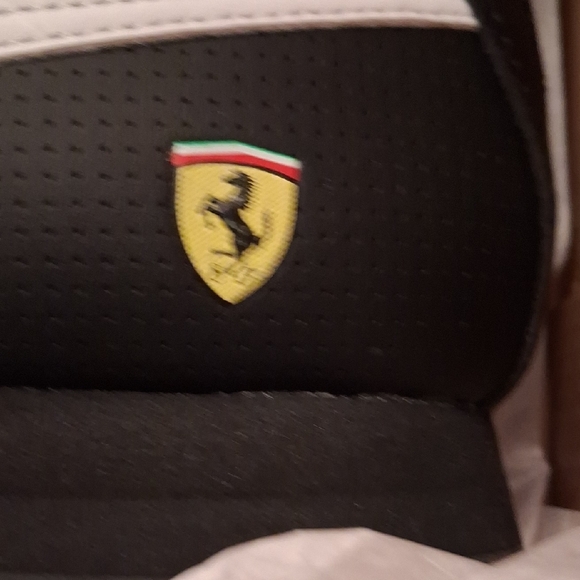 Puma/Ferrari Men's Black Sneakers with White and Red Accents - Picture 8 of 10